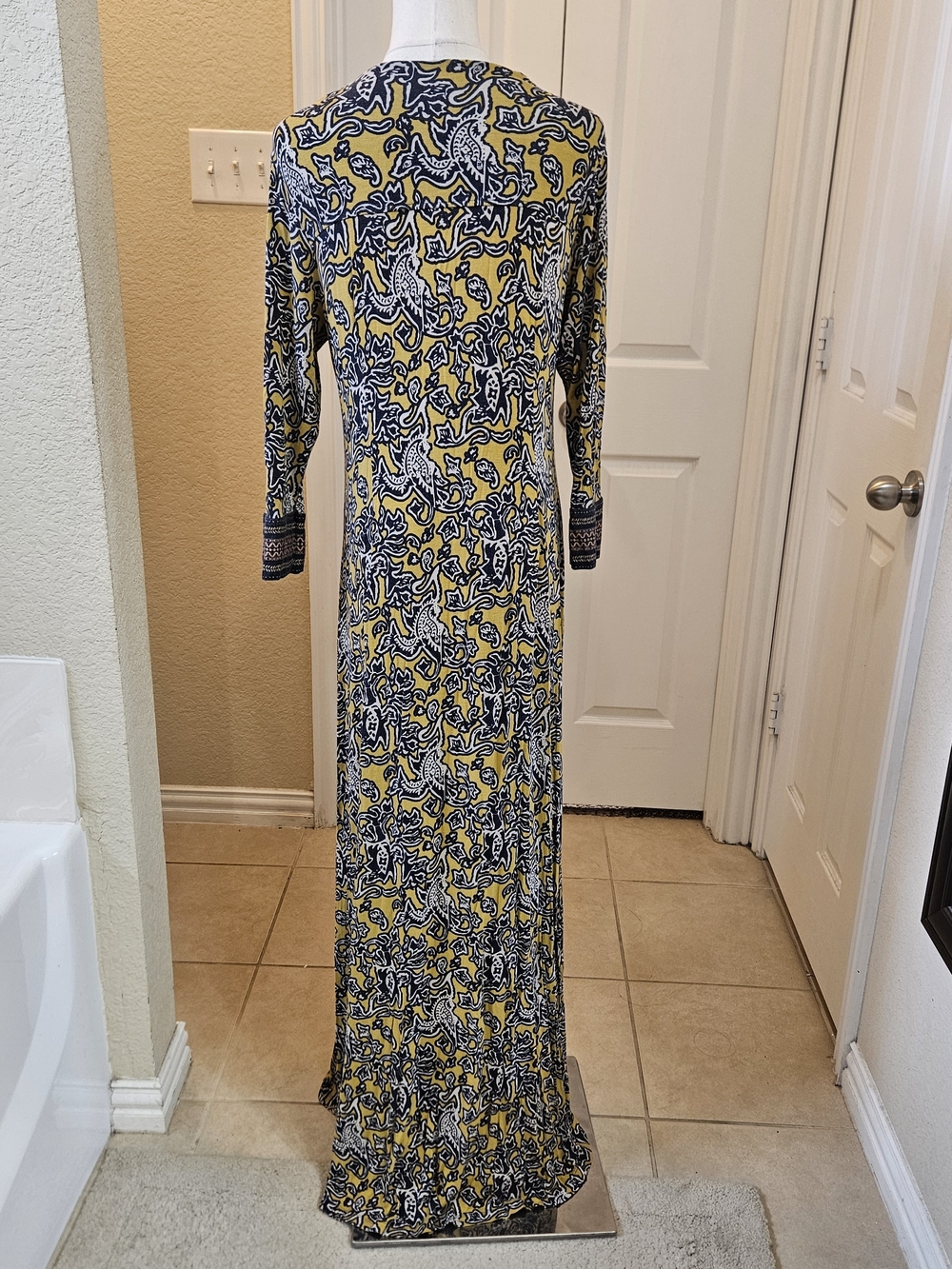 Soft Surroundings Floral Print Maxi Dress – Size Medium - Picture 11 of 12